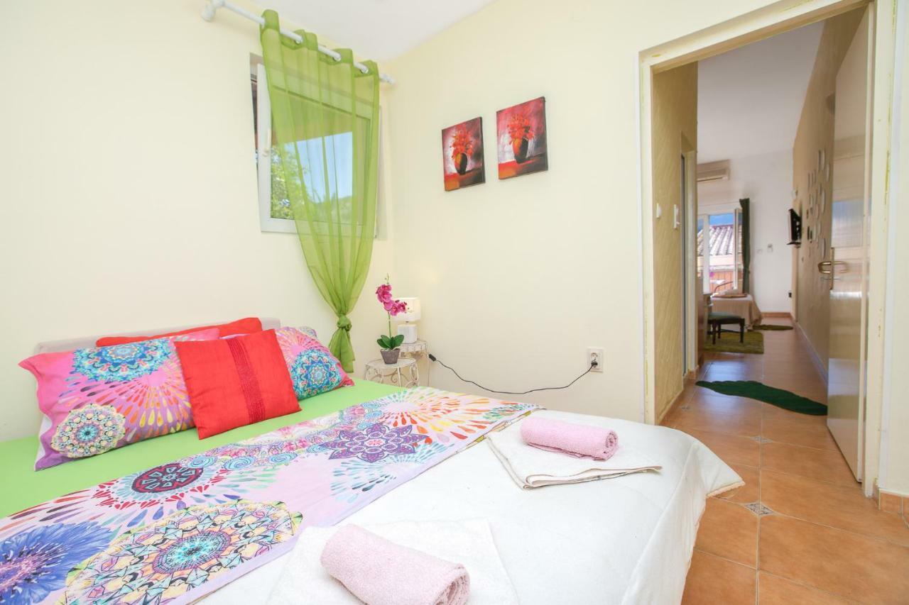 Apartments Boka Heart コトル エクステリア 写真